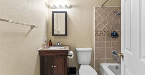 9000 El Cajon Way #2, Unit 2, Sacramento, CA 95826 Photo