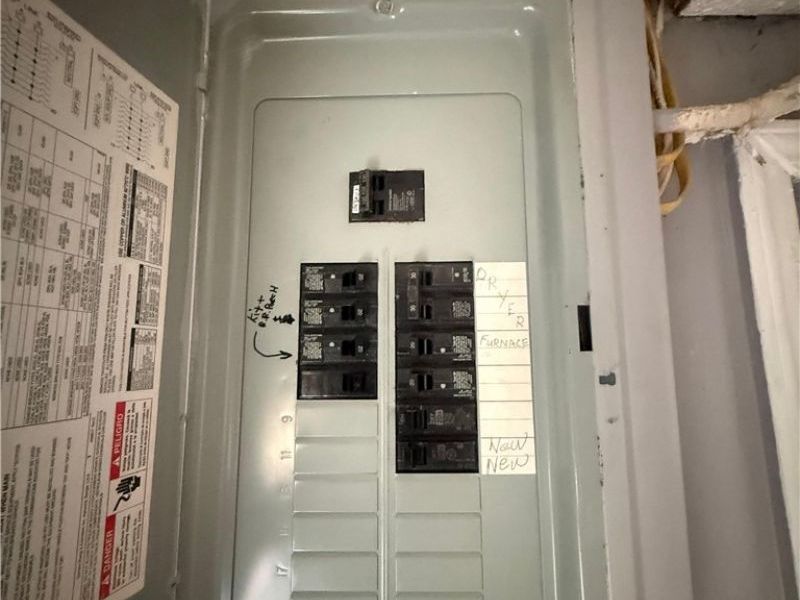 15205 Lincoln Avenue , Cleveland, OH 44128 Photo 22