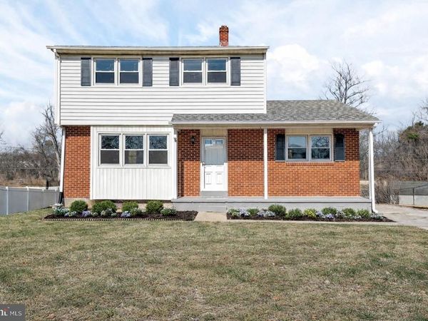 76 SPRINGLAKE, NEWARK, DE 19711