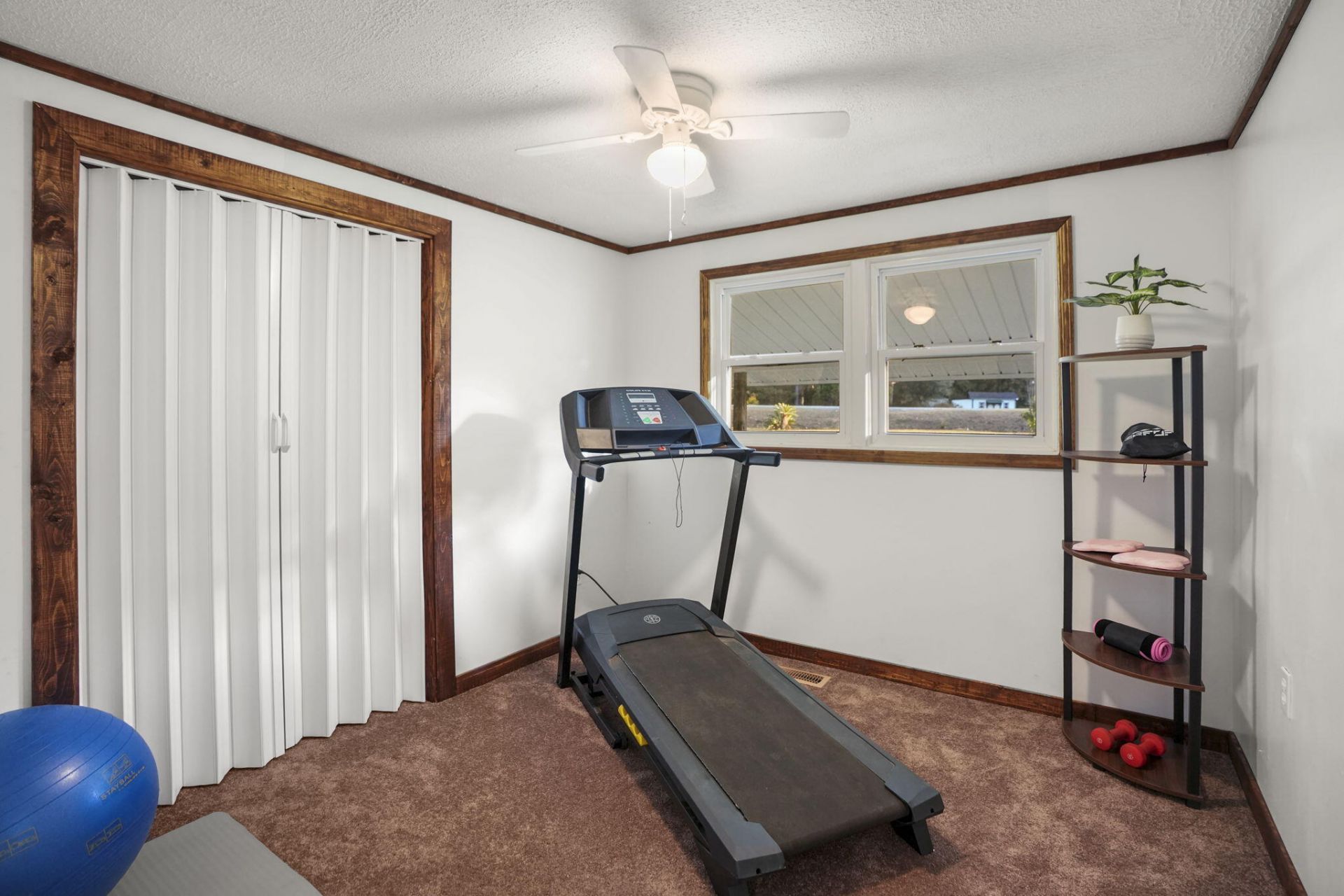 2466 Norway Road Photo 30