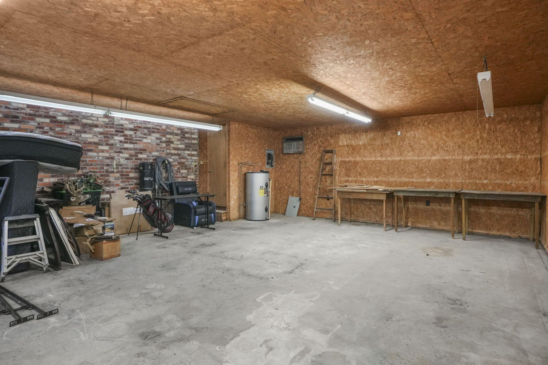 2466 Norway Road Photo 36