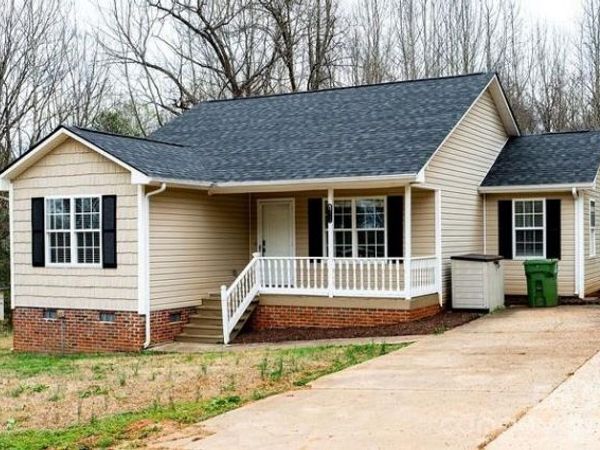 226-B Brookwood Road , Belmont, NC 28012