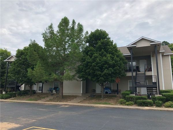 1778 N Gregg Avenue , Unit 6, Fayetteville, AR 72703