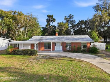 226 RIVER Drive, East Palatka, FL 32131