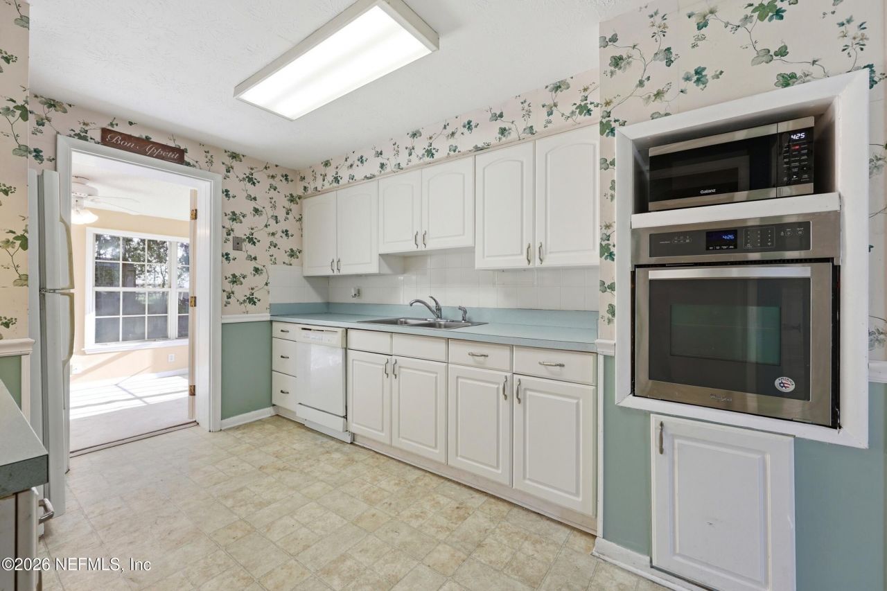 226 River Drive, East Palatka, FL 32131 Photo