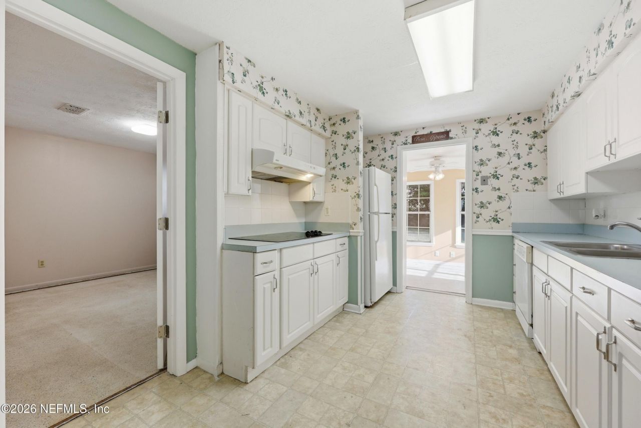 226 River Drive, East Palatka, FL 32131 Photo