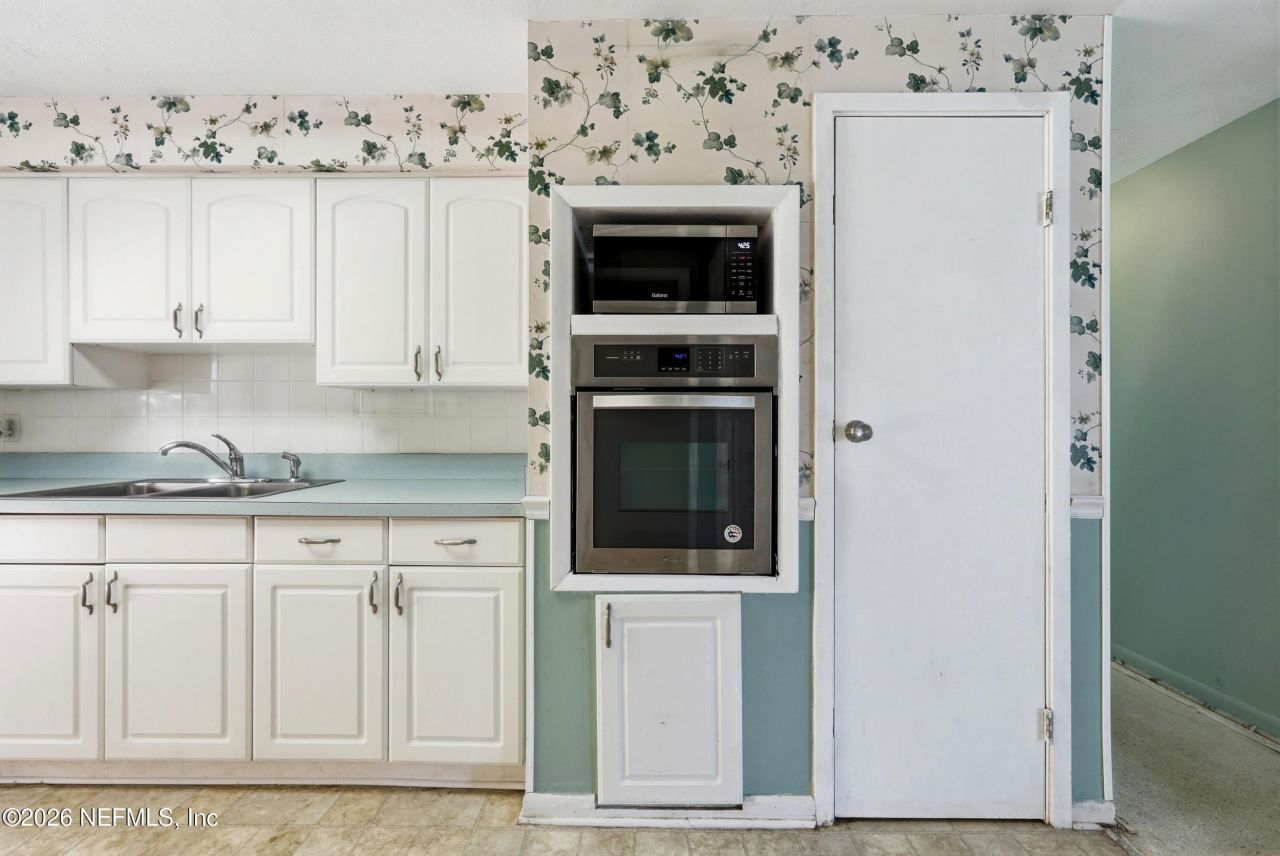 226 River Drive, East Palatka, FL 32131 Photo