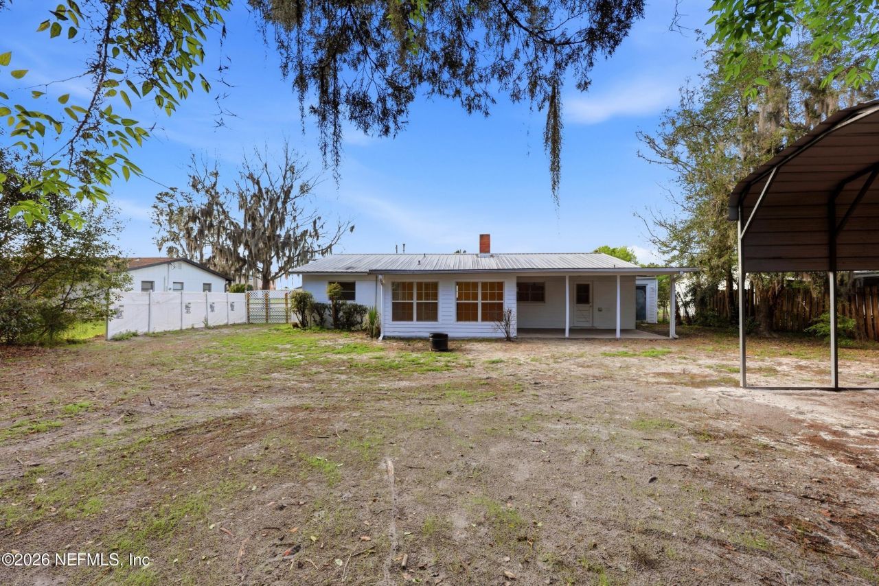 226 River Drive, East Palatka, FL 32131 Photo