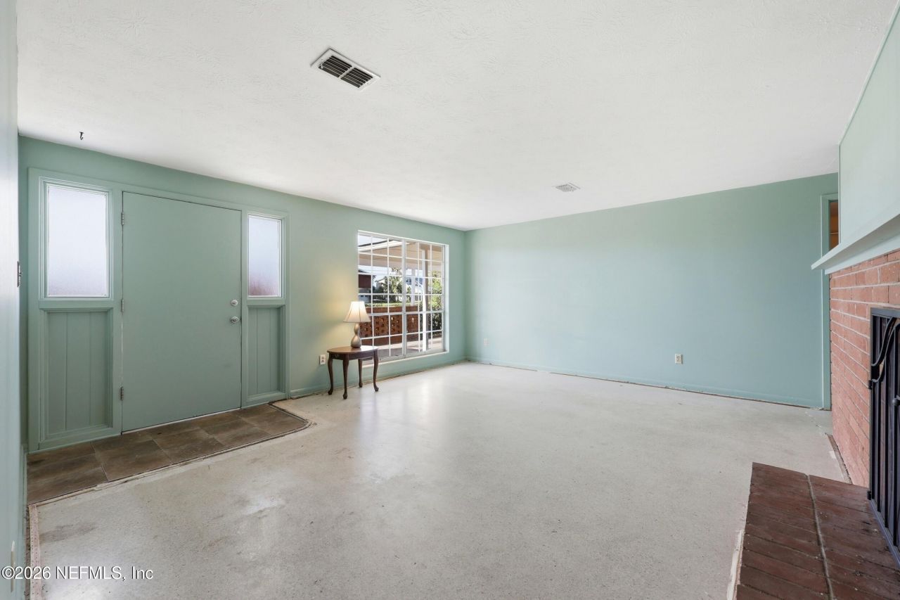 226 River Drive, East Palatka, FL 32131 Photo