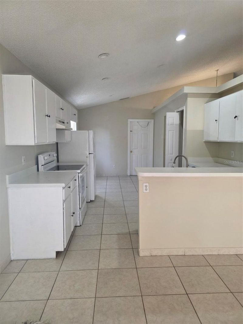 689 Cornwallis Drive , Davenport, FL 33897 Photo