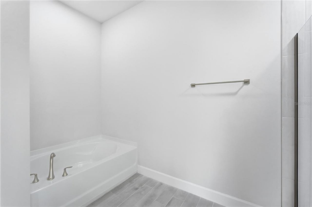 12945 Ogden Glade Road, Dade City, FL 33525 Photo