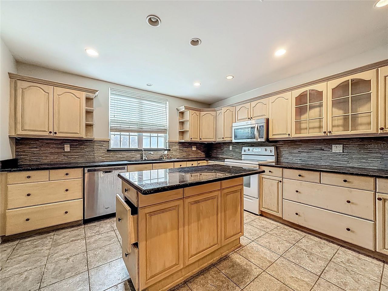 1518 Dawn Heights Drive , Lakeland, FL 33801 Photo