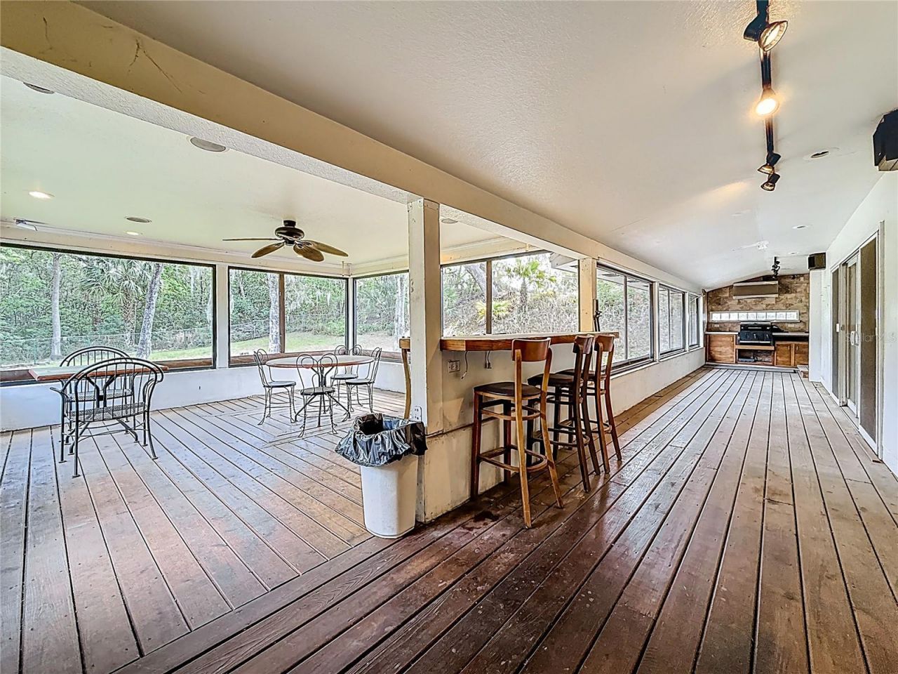 1518 Dawn Heights Drive , Lakeland, FL 33801 Photo