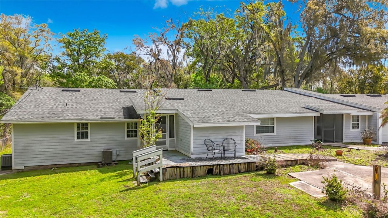 1518 Dawn Heights Drive , Lakeland, FL 33801 Photo