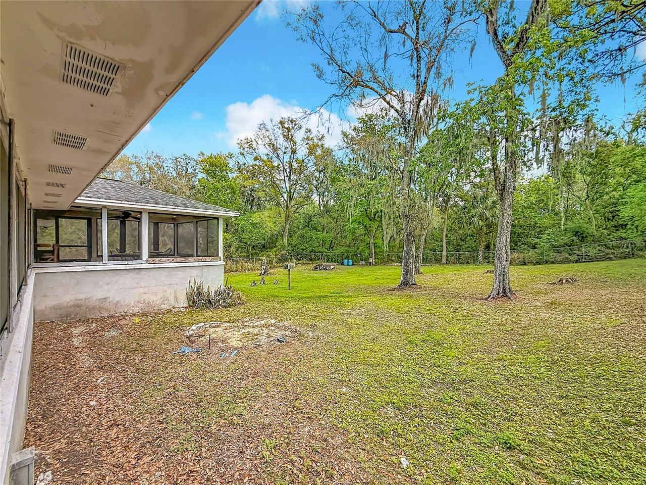 1518 Dawn Heights Drive , Lakeland, FL 33801 Photo