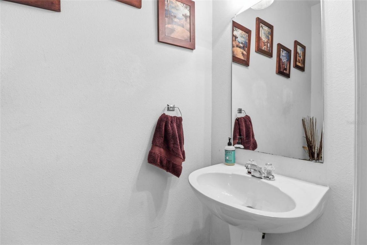 3907 91st Avenue E, Parrish, FL 34219 Photo