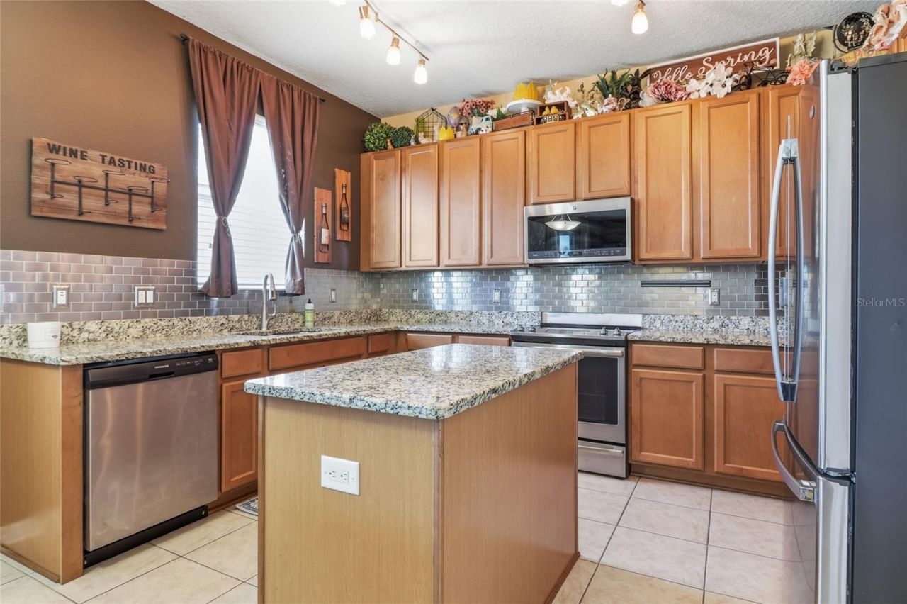 3907 91st Avenue E, Parrish, FL 34219 Photo