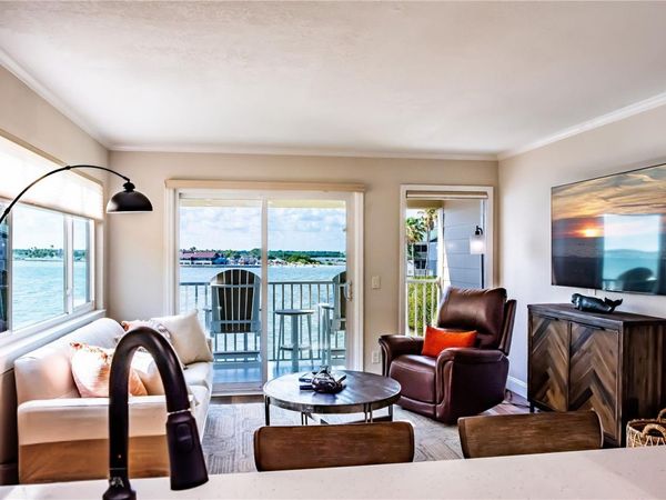 2506 N ROCKY POINT DRIVE, Unit 369, TAMPA, FL 33607