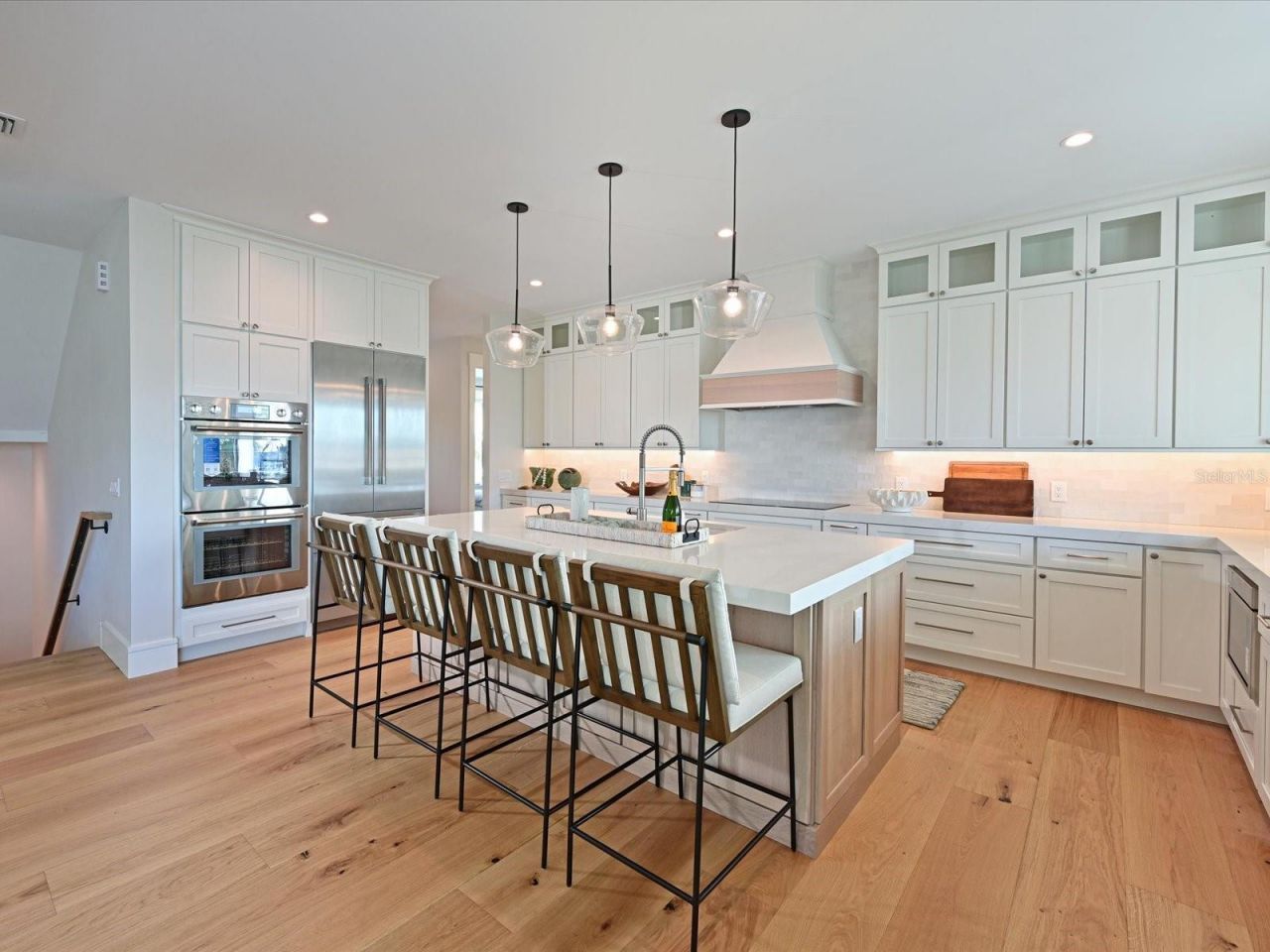 303 55th Street, Holmes Beach, FL 34217 Photo