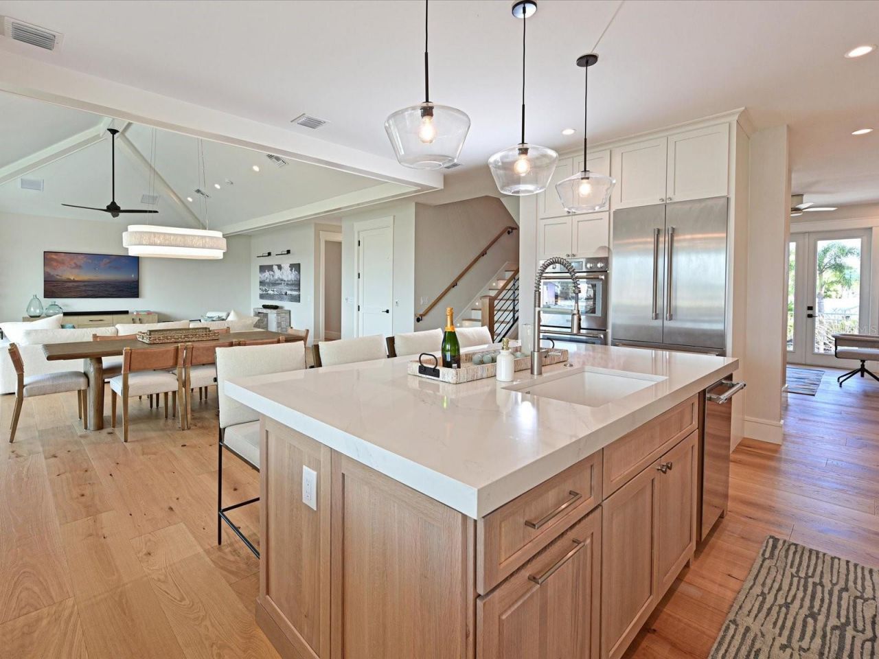 303 55th Street, Holmes Beach, FL 34217 Photo