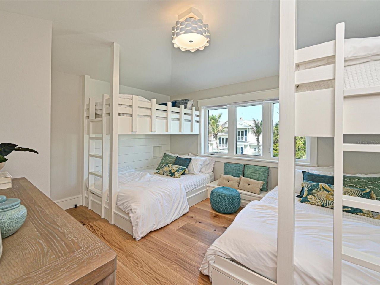 303 55th Street, Holmes Beach, FL 34217 Photo