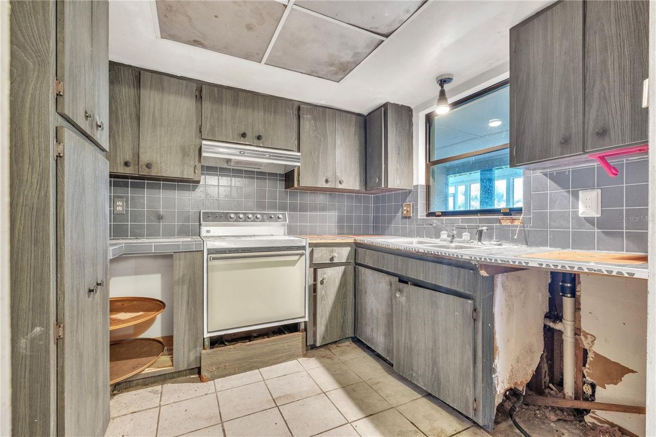 440 Monza Avenue, North Port, FL 34287 Photo