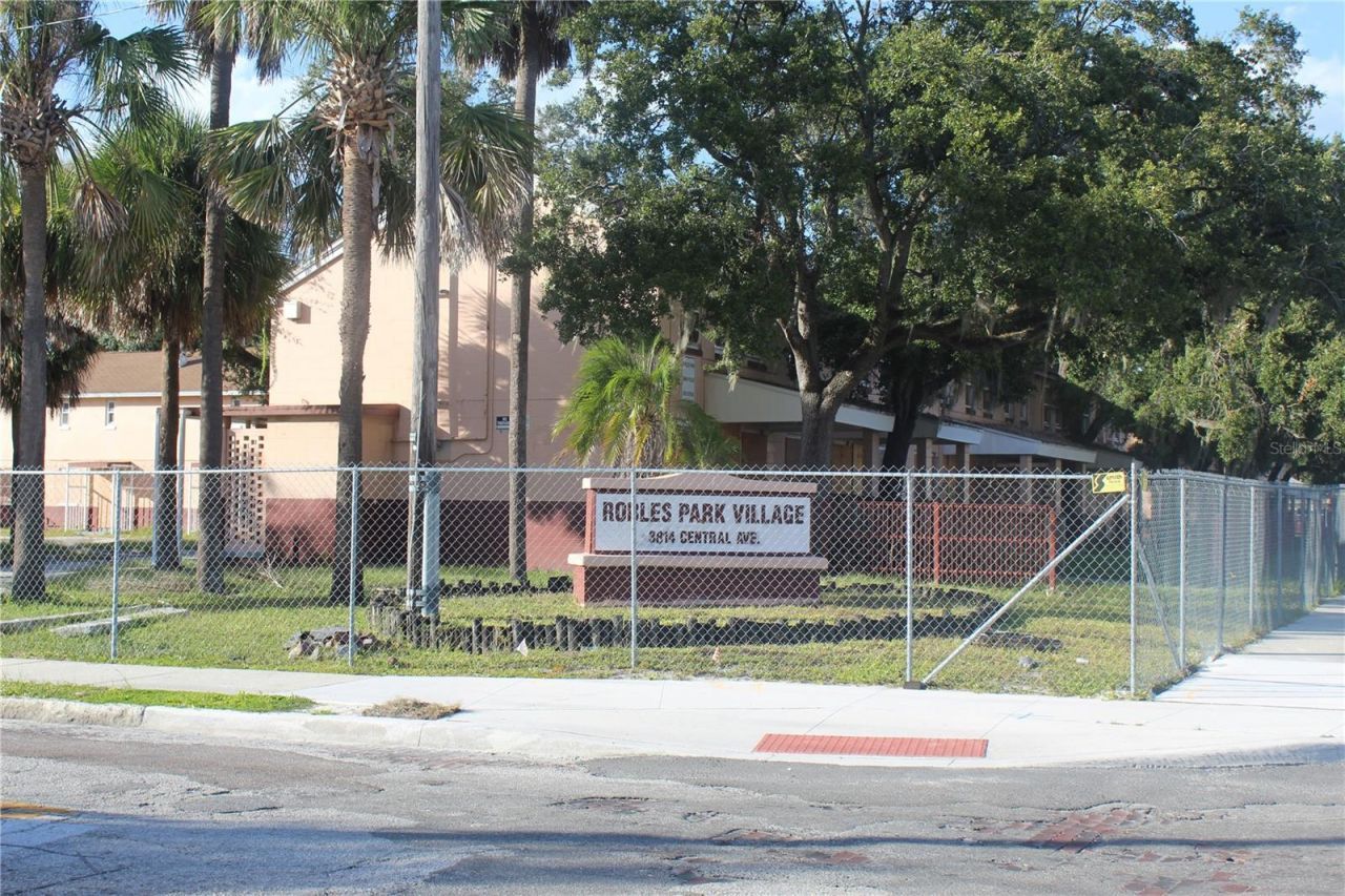 414 - 418 E Emily Street, Tampa, FL 33603 Photo