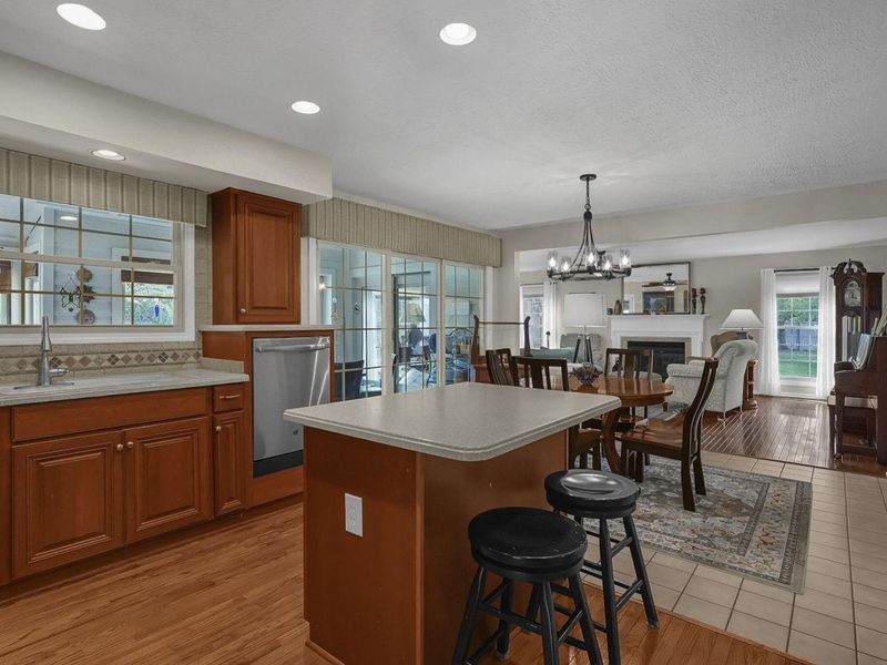 262 Crawford Court , Westerville, OH 43082 Photo 7