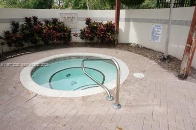 9785 Nob Hill Ct , Unit 9785, Sunrise, FL 33351 Photo