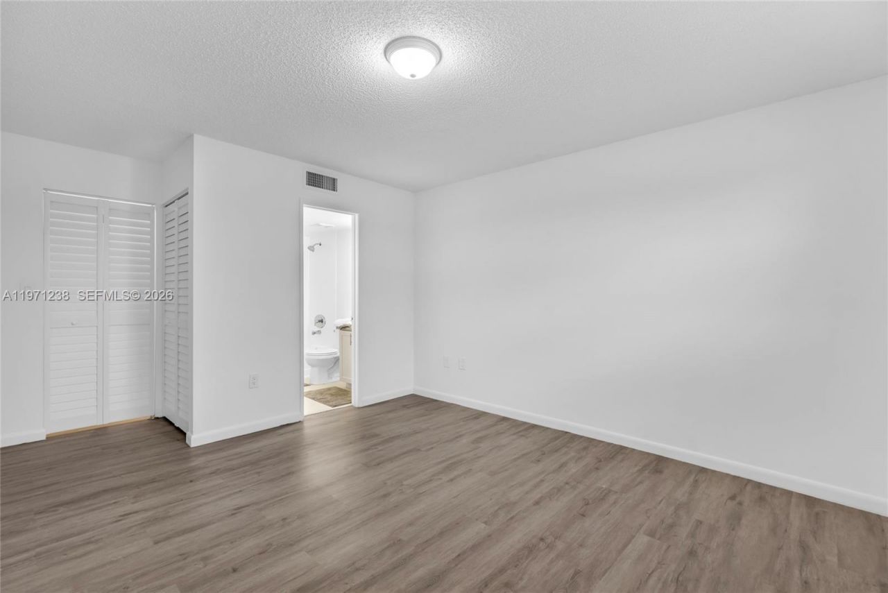 9785 Nob Hill Ct , Unit 9785, Sunrise, FL 33351 Photo