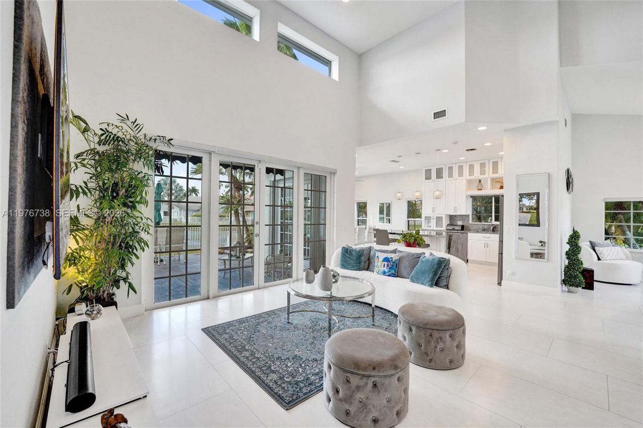 1078 Laguna Springs Dr , Weston, FL 33326 Photo