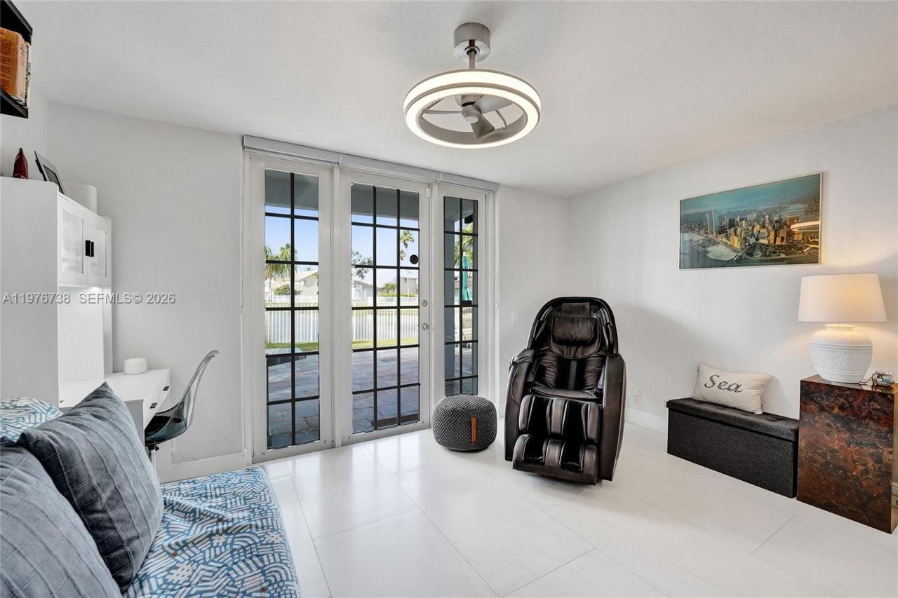 1078 Laguna Springs Dr, Weston, FL 33326 Photo