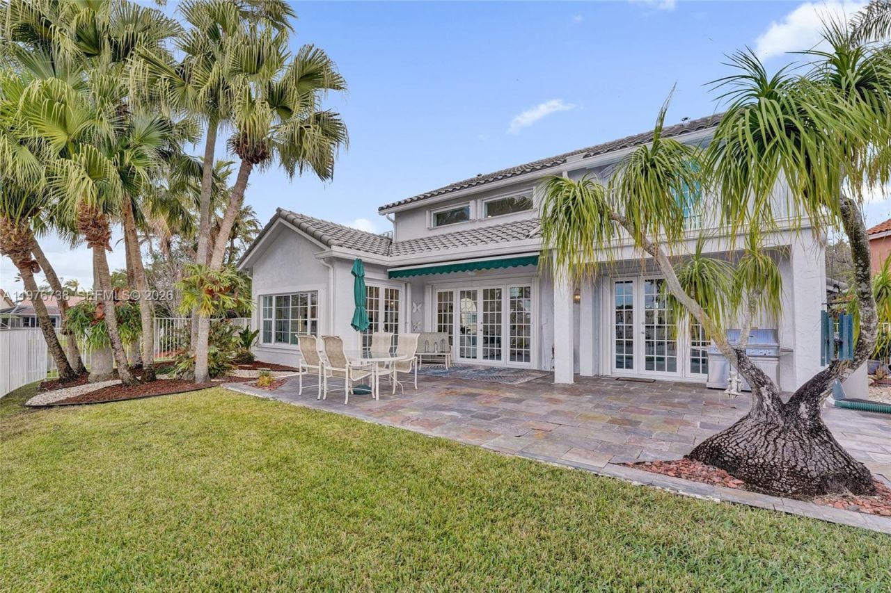 1078 Laguna Springs Dr , Weston, FL 33326 Photo