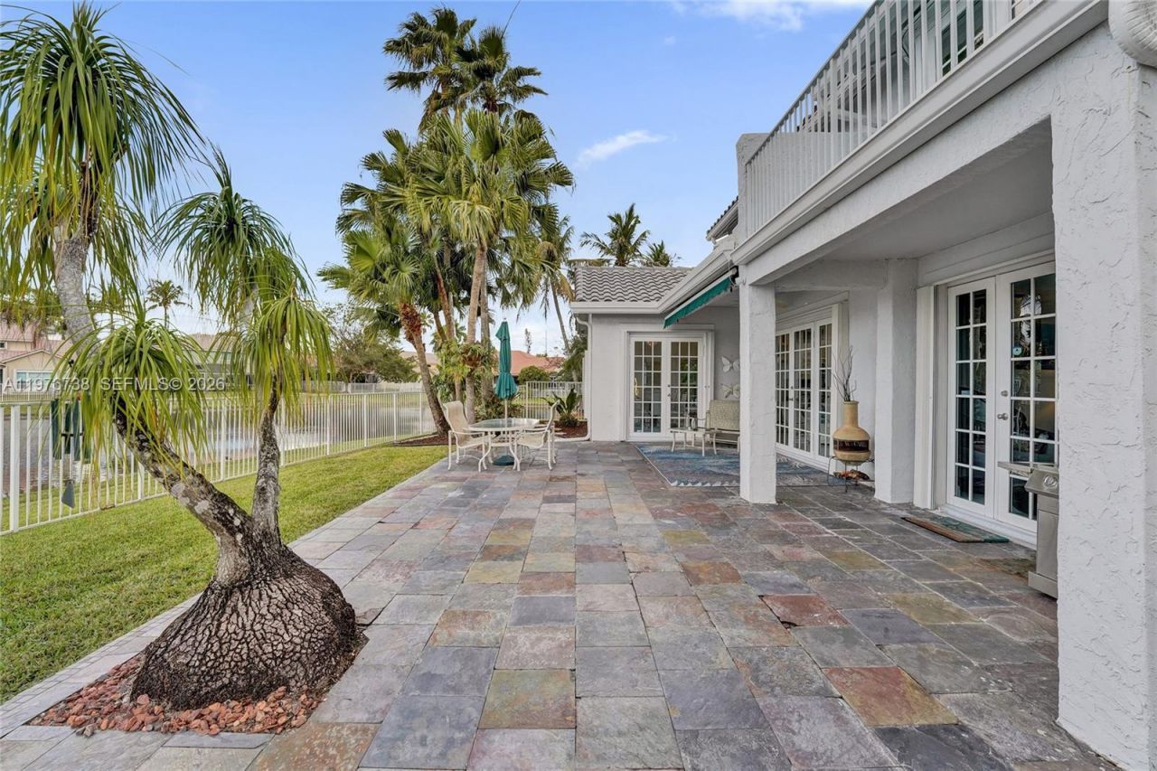 1078 Laguna Springs Dr , Weston, FL 33326 Photo