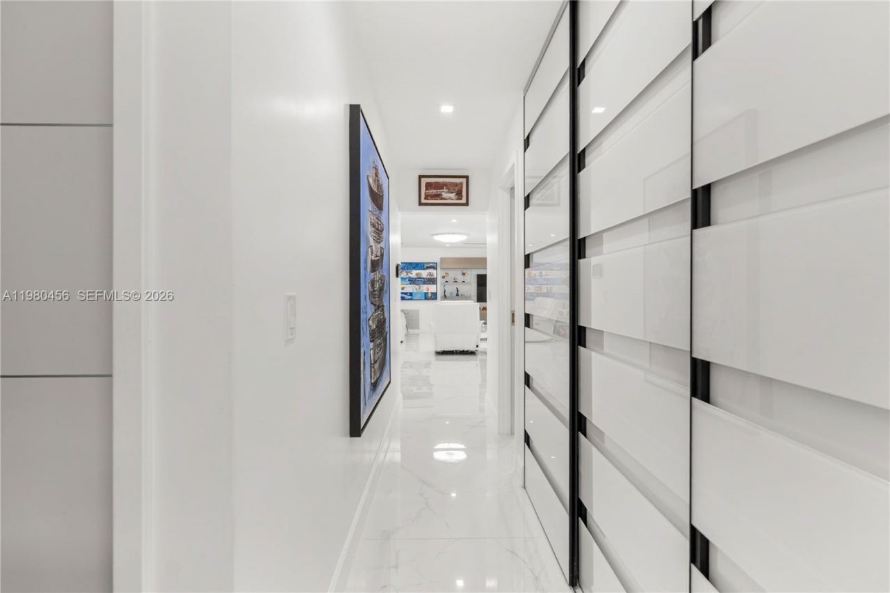 12401 SW 72nd Ave , Pinecrest, FL 33156 Photo