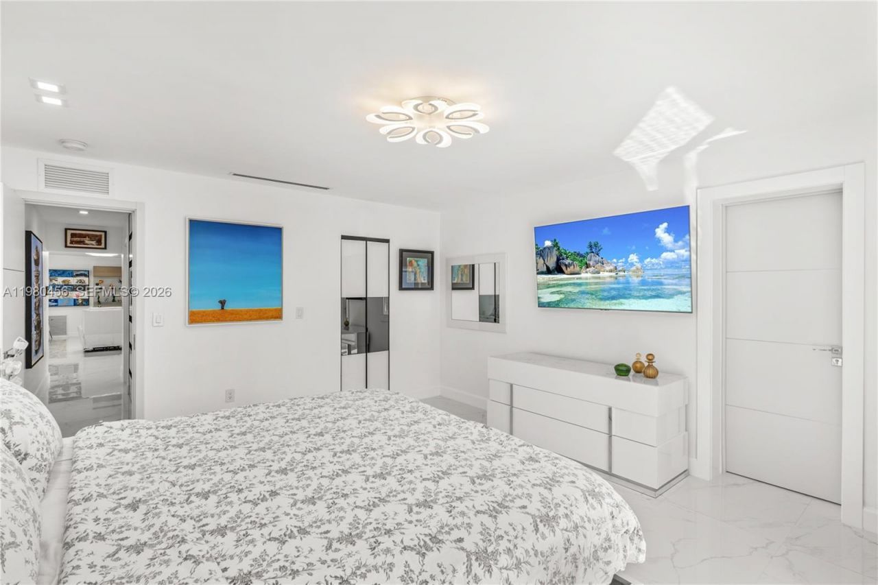 12401 SW 72nd Ave , Pinecrest, FL 33156 Photo