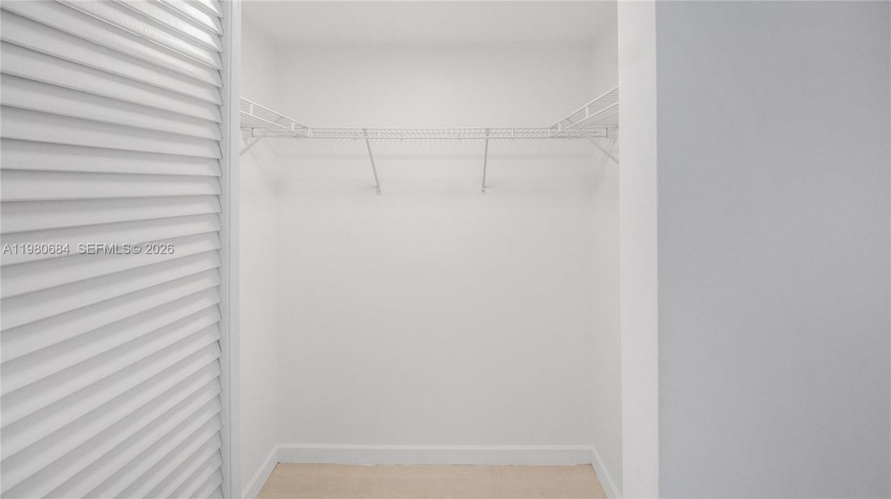 325 S Biscayne Blvd , Unit 4314, Miami, FL 33131 Photo