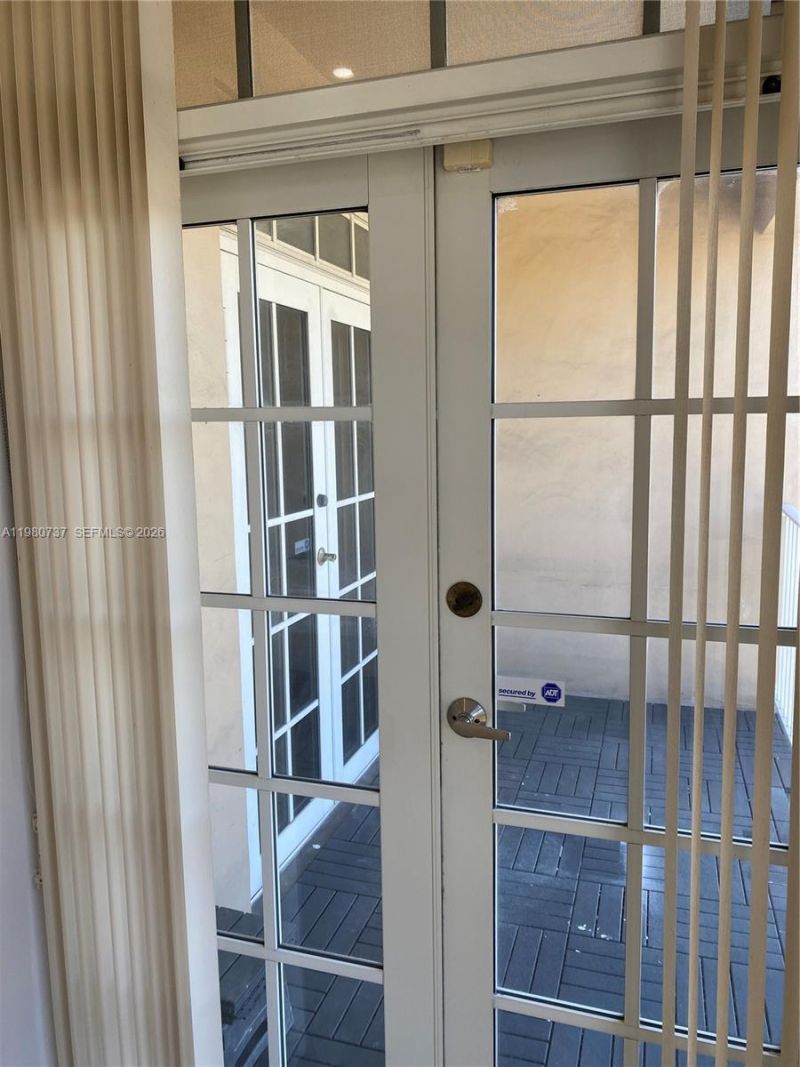 1280 S Alhambra Cir , Unit 1421, Coral Gables, FL 33146 Photo