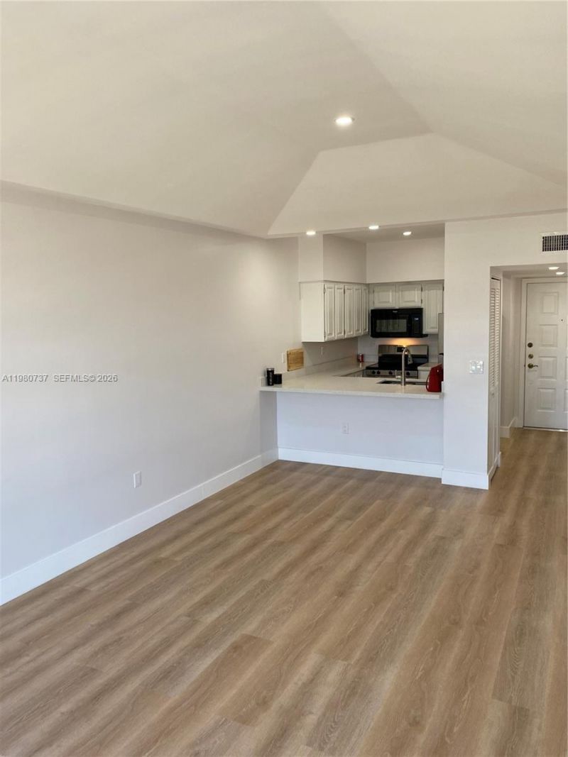 1280 S Alhambra Cir, Unit 1421, Coral Gables, FL 33146 Photo