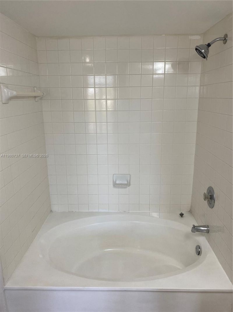1280 S Alhambra Cir, Unit 1421, Coral Gables, FL 33146 Photo