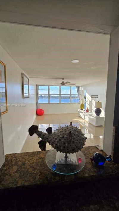 1301 NE Miami Gardens Dr , Unit 824W, Miami, FL 33179 Photo