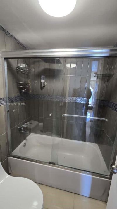 1301 NE Miami Gardens Dr , Unit 824W, Miami, FL 33179 Photo