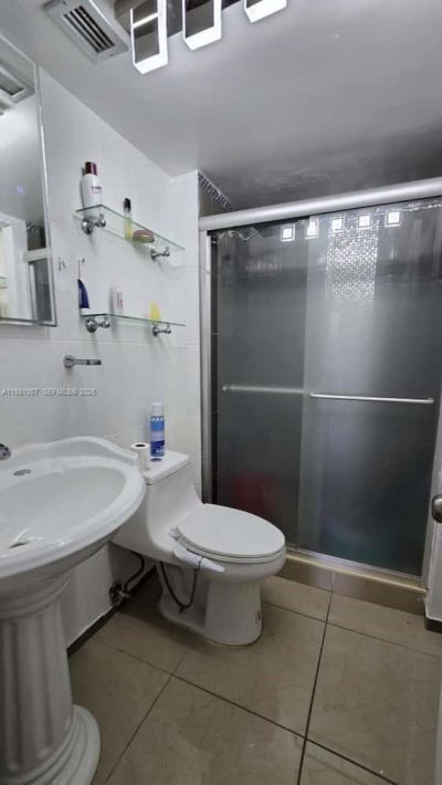 1301 NE Miami Gardens Dr , Unit 824W, Miami, FL 33179 Photo