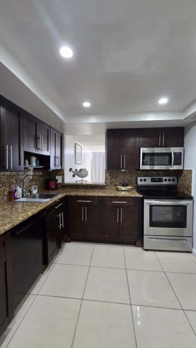 1301 NE Miami Gardens Dr , Unit 824W, Miami, FL 33179 Photo