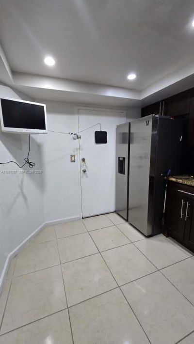 1301 NE Miami Gardens Dr , Unit 824W, Miami, FL 33179 Photo