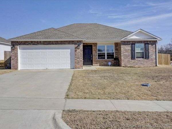 1503 N 81st Street , Broken Arrow, OK 74014