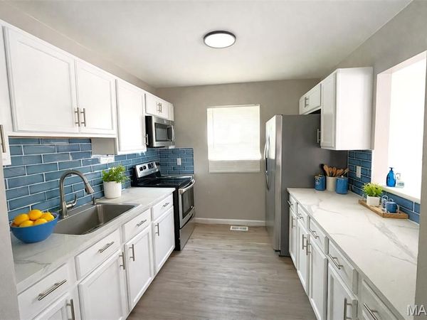 6409 Mount Avenue, St Louis, MO 63121