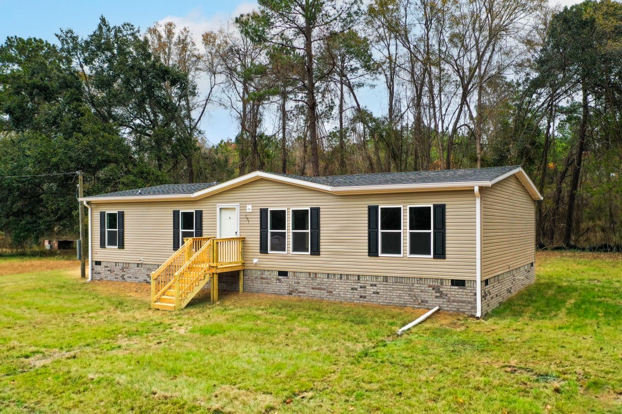 145 Firethorn Court Photo 4