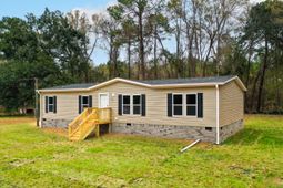 145 Firethorn Court photo 4