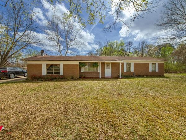 6103 Colquitt, Keithville, LA 71047